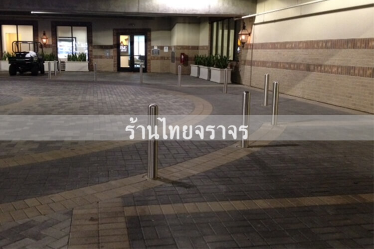 traffic bollards9
